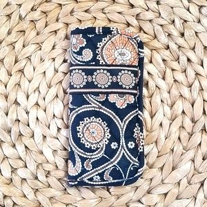 Vera Bradley Mahogany Medallion EyeGlass Case